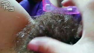 ̕�마추어 여자 친구와 함께 털이 음부 수음을 해 반대 거울