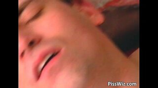 شلخته ورزش ها بالغ بمکد دیک و می شود