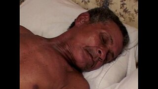 Old man få nogle fede fisse