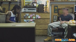 ʰ�난한 남자의 시계는 자신의 GF 받아!